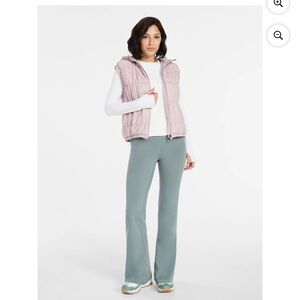 NWT Avia Light Pink Hooded Puffer Vest